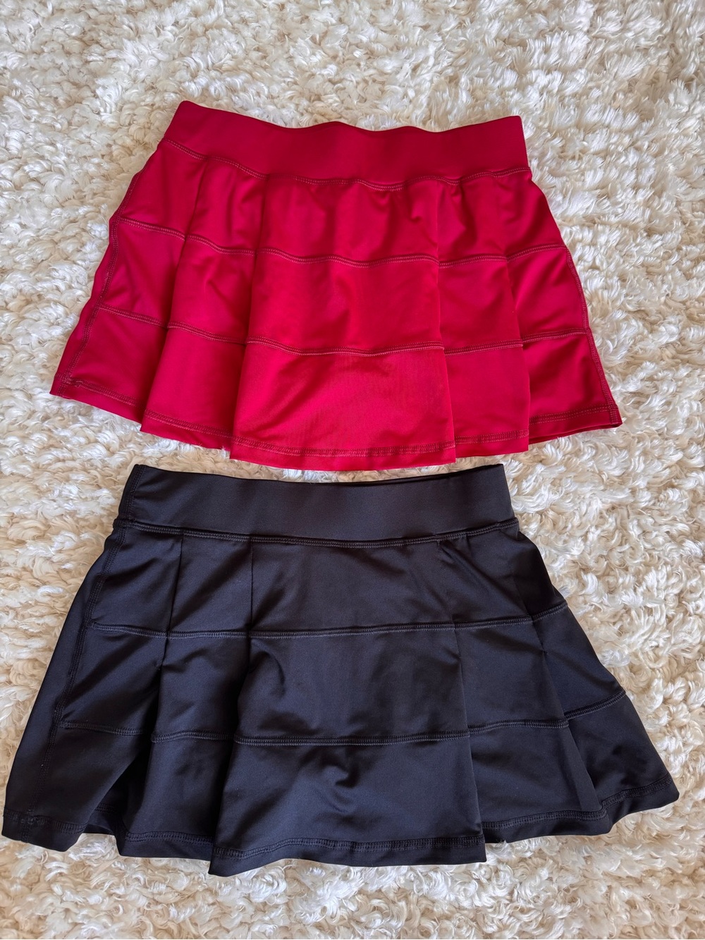Sofibella Black & Cranberry Athletic Skorts